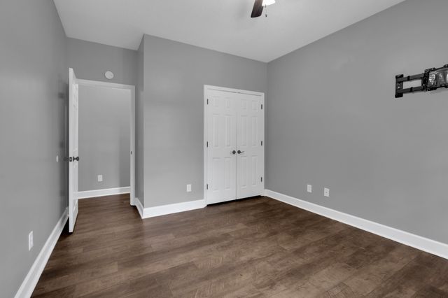 301 McKinney St, Estill Springs, TN 37330