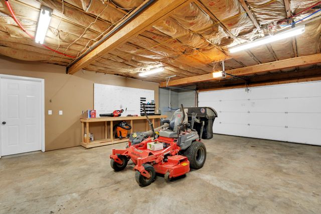 301 McKinney St, Estill Springs, TN 37330