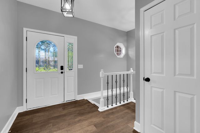 301 McKinney St, Estill Springs, TN 37330