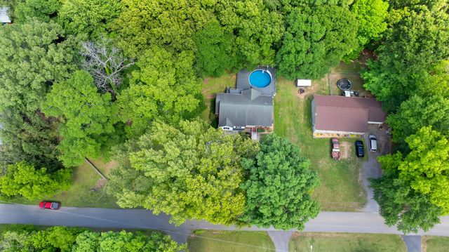 301 McKinney St, Estill Springs, TN 37330
