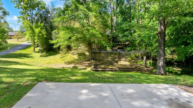 301 McKinney St, Estill Springs, TN 37330
