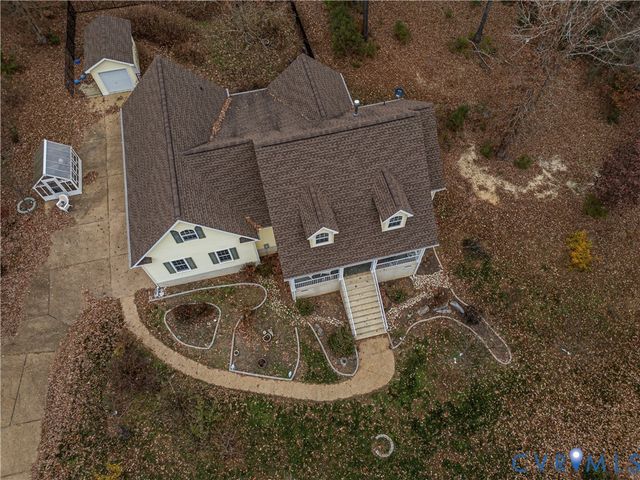 8310 Elysium Dr, New Kent, VA 23089