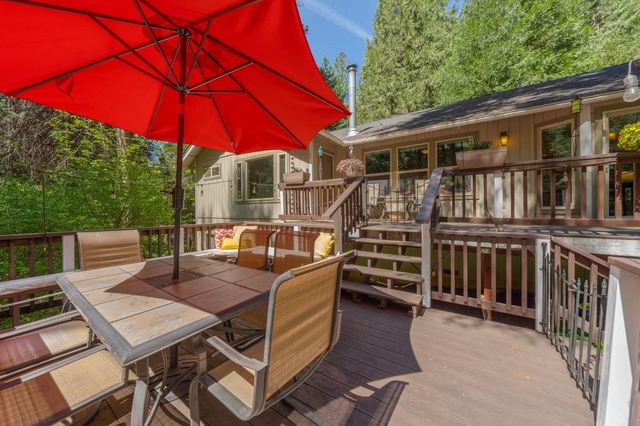 3148 Amber Trl, Pollock Pines, CA 95726