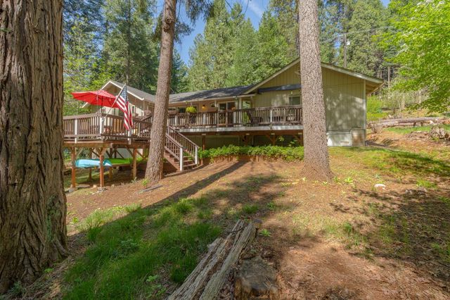 3148 Amber Trl, Pollock Pines, CA 95726