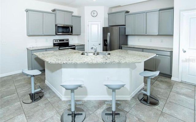 7916 STONEBROOK CIRCLE, Wesley Chapel, FL 33545