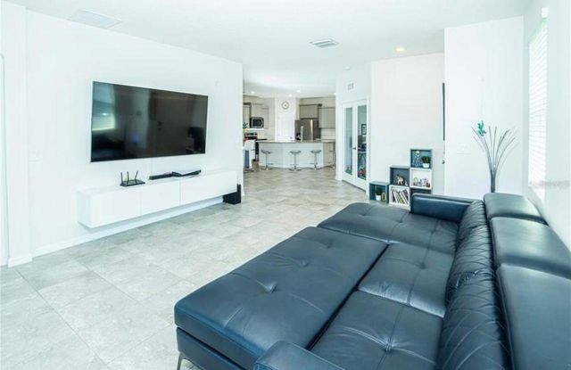 7916 STONEBROOK CIRCLE, Wesley Chapel, FL 33545