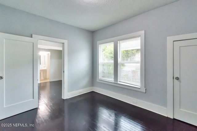 29 21 Street W, Jacksonville, FL 32206