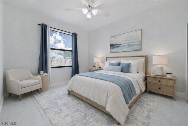 1102 NE 16th PL, Cape Coral, FL 33909