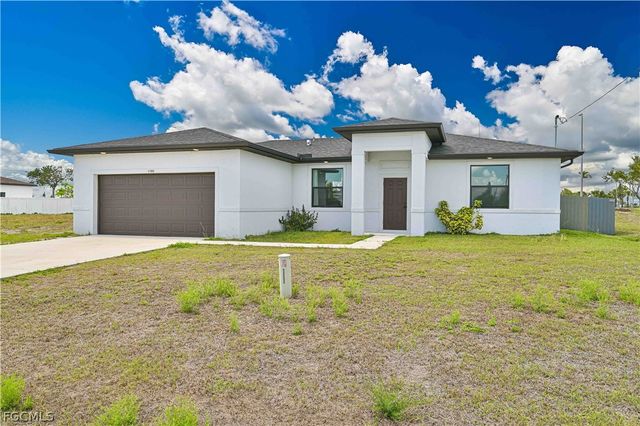 1102 NE 16th PL, Cape Coral, FL 33909