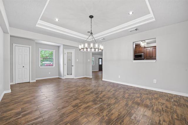 1007 W Cedar River Road, Conroe, TX 77316