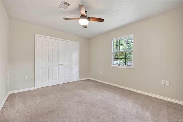 1007 W Cedar River Road, Conroe, TX 77316