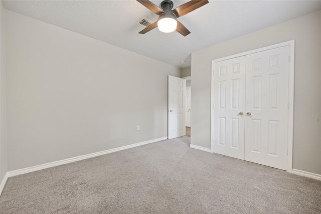 1007 W Cedar River Road, Conroe, TX 77316