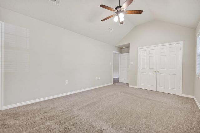 1007 W Cedar River Road, Conroe, TX 77316