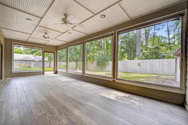 1007 W Cedar River Road, Conroe, TX 77316