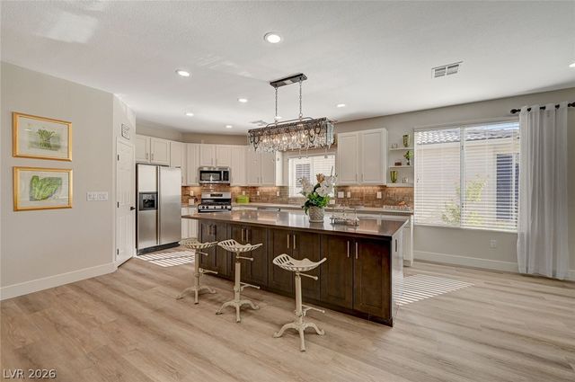 4589 Bersaglio Street, Las Vegas, NV 89135