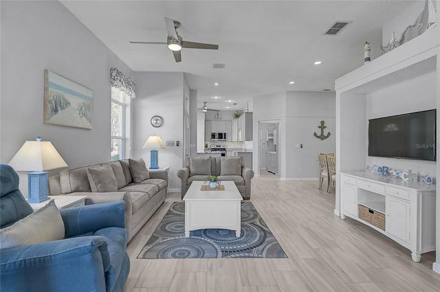 479 CATALINA ISLES CIRCLE 1, Venice, FL 34292