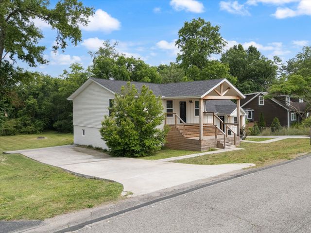 849 Denson Ave, Madison, TN 37115