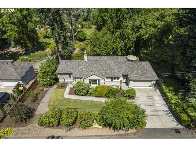 8175 Sw FAIRWAY Dr, Portland, OR 97225
