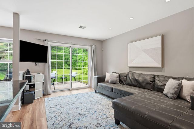 458 JASON DR, Southampton, PA 18966
