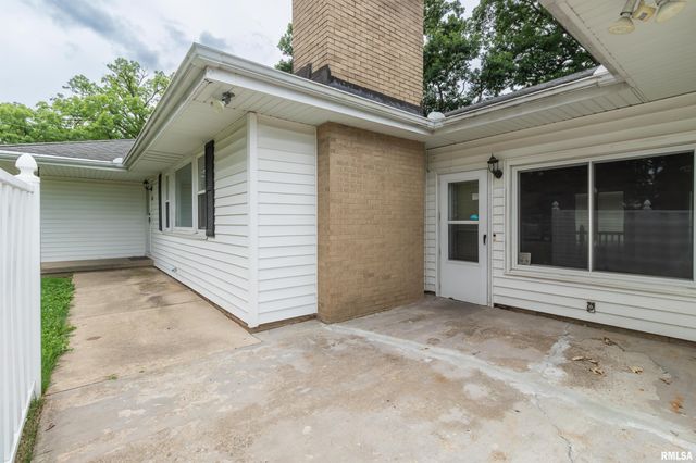 1821 E SHADY OAK Drive, Peoria, IL 61614