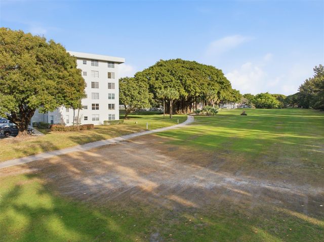 3000 S Course Drive 201, Pompano Beach, FL 33069