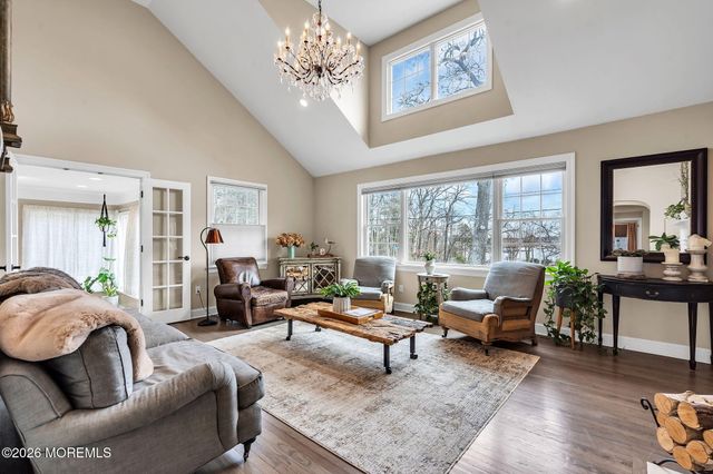 2 Cranmoor Drive, Toms River, NJ 08753