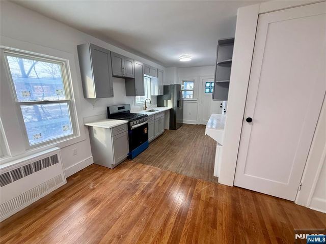 131 W Ramapo Avenue, Mahwah, NJ 07430