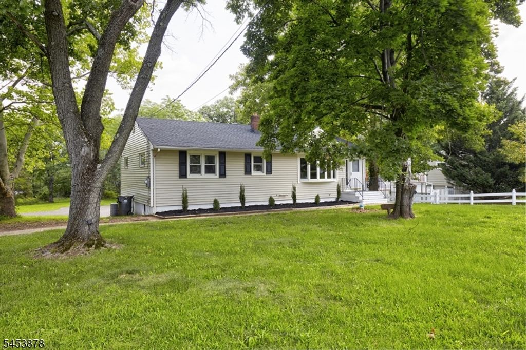 469 State Route 28, Bridgewater Twp., NJ 08807 — exterior