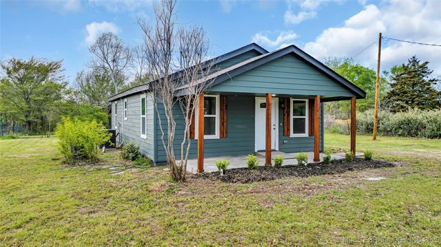 2615 N Rancho Lane, Ardmore, OK 73401