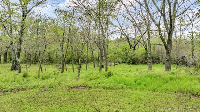 2615 N Rancho Lane, Ardmore, OK 73401