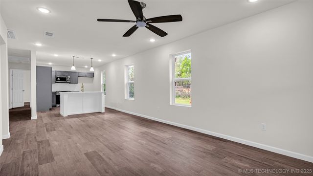 2615 N Rancho Lane, Ardmore, OK 73401