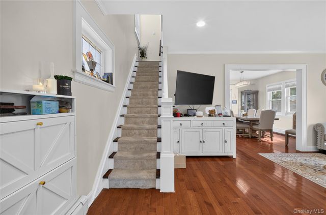 224-20 92nd Avenue, Queens Village, NY 11428