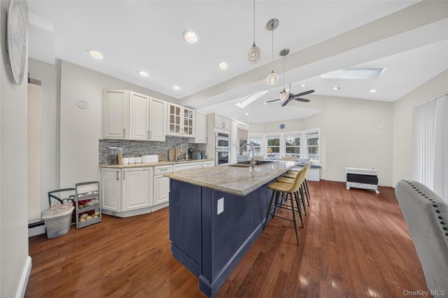 224-20 92nd Avenue, Queens Village, NY 11428