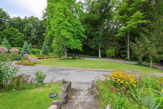 5840 Pierson Road, Manlius, NY 13066