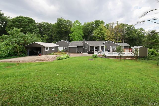 5840 Pierson Road, Manlius, NY 13066