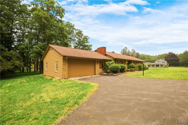 7216 Woodchuck Hill Road, Manlius, NY 13066