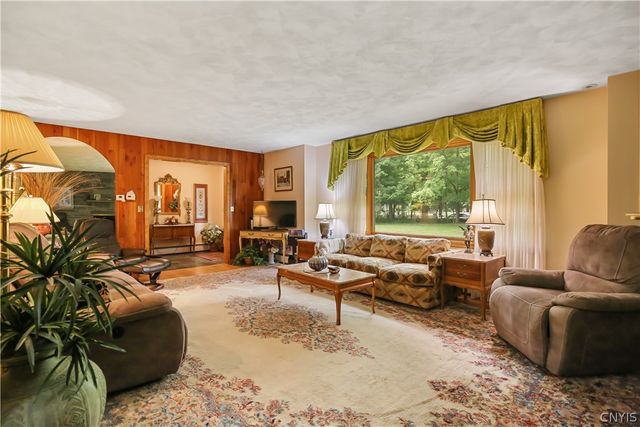 7216 Woodchuck Hill Road, Manlius, NY 13066
