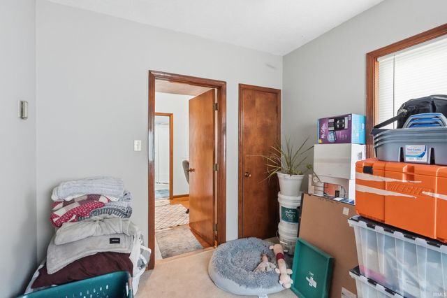 273 EMS R4 Lane, Pierceton, IN 46562