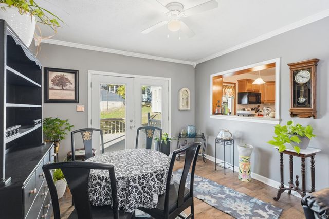 273 EMS R4 Lane, Pierceton, IN 46562