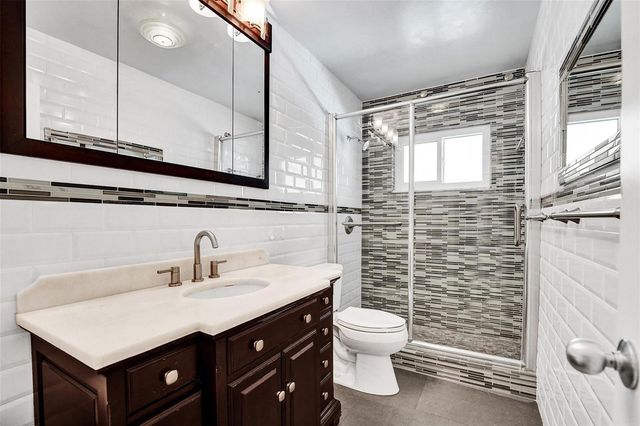 4731 NE 13 Avenue, Oakland Park, FL 33334