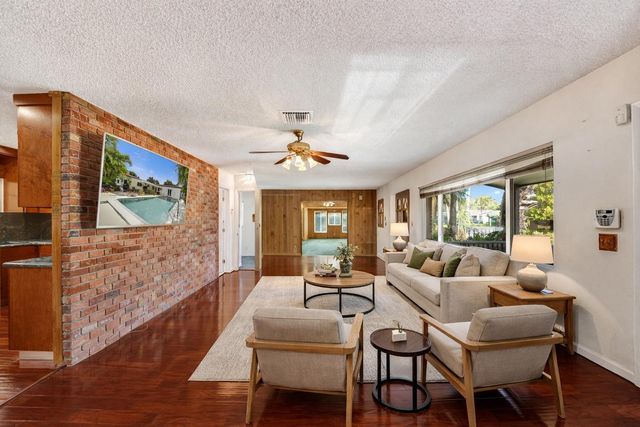 4731 NE 13 Avenue, Oakland Park, FL 33334