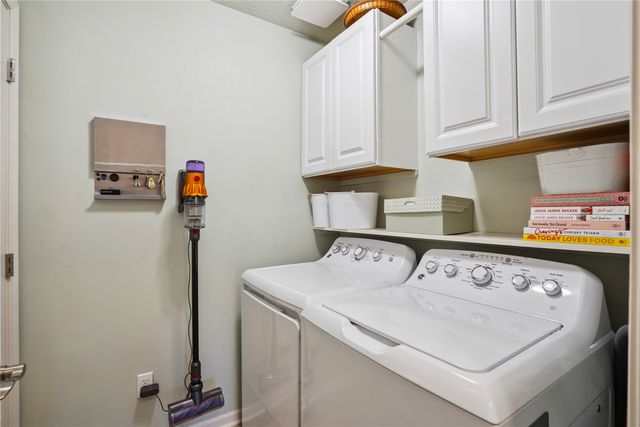 2787 NW 154th Court, Clive, IA 50325