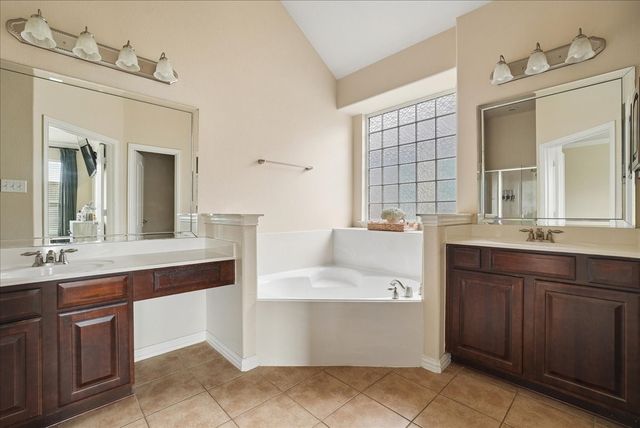 2605 Greyhawk Drive, Little Elm, TX 75068