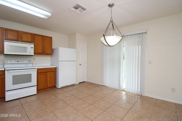 667 W Jardin Drive, Casa Grande, AZ 85122