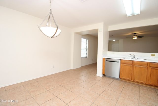 667 W Jardin Drive, Casa Grande, AZ 85122