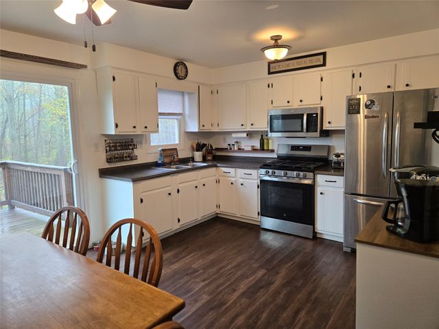 8571-8573 KIRSCH Road, Erie, PA 16510