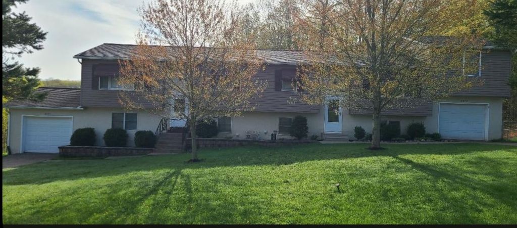 8571-8573 KIRSCH Road, Erie, PA 16510
