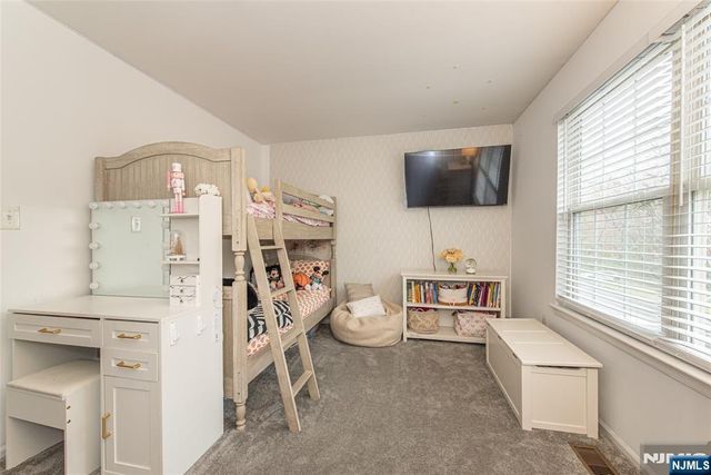 2141 Jordan Court, Mahwah, NJ 07430