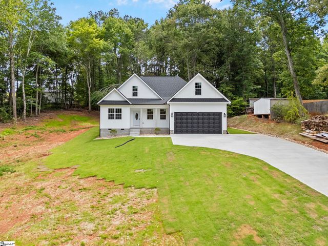 207 Eastview Drive, Pickens, SC 29671