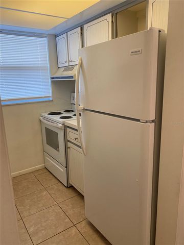 1221 DREW STREET A17, Clearwater, FL 33755